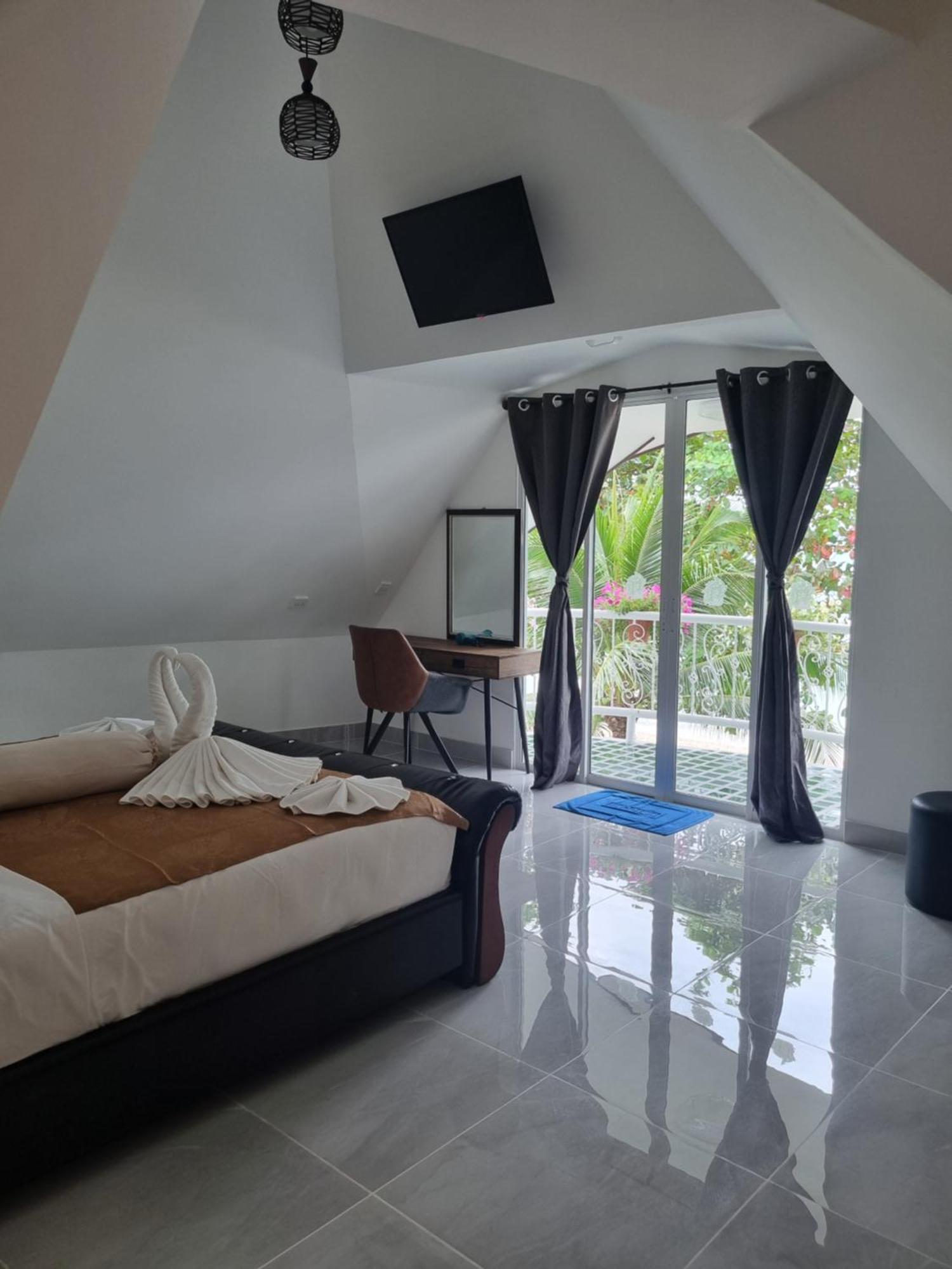 Yao Yai Beach Resort Ko Yao Екстериор снимка